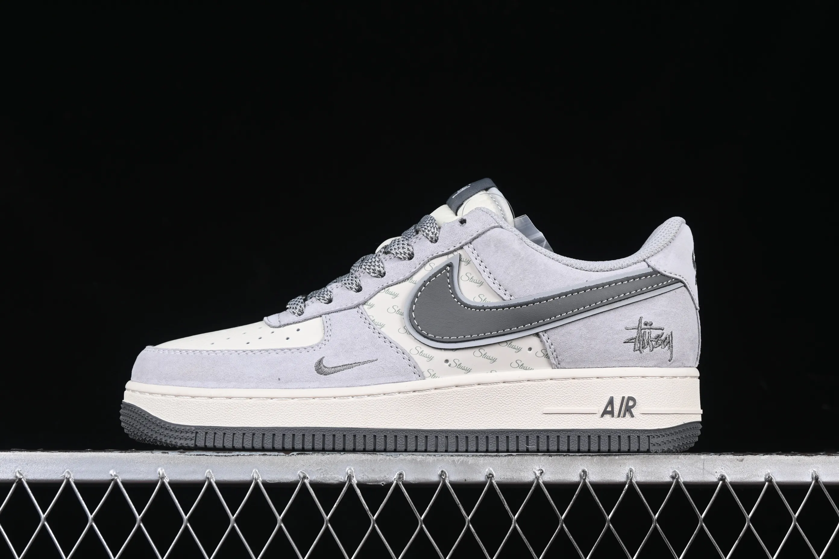 All Categories Nk Air Force 1 Air Force Series Nk Air Force 1 Low Air Force Low Nk Air Force 1'07 Low Stusi Joint-Zhuba Gray Hook Air Force One Low-top Casual Shoes XZ3318-066